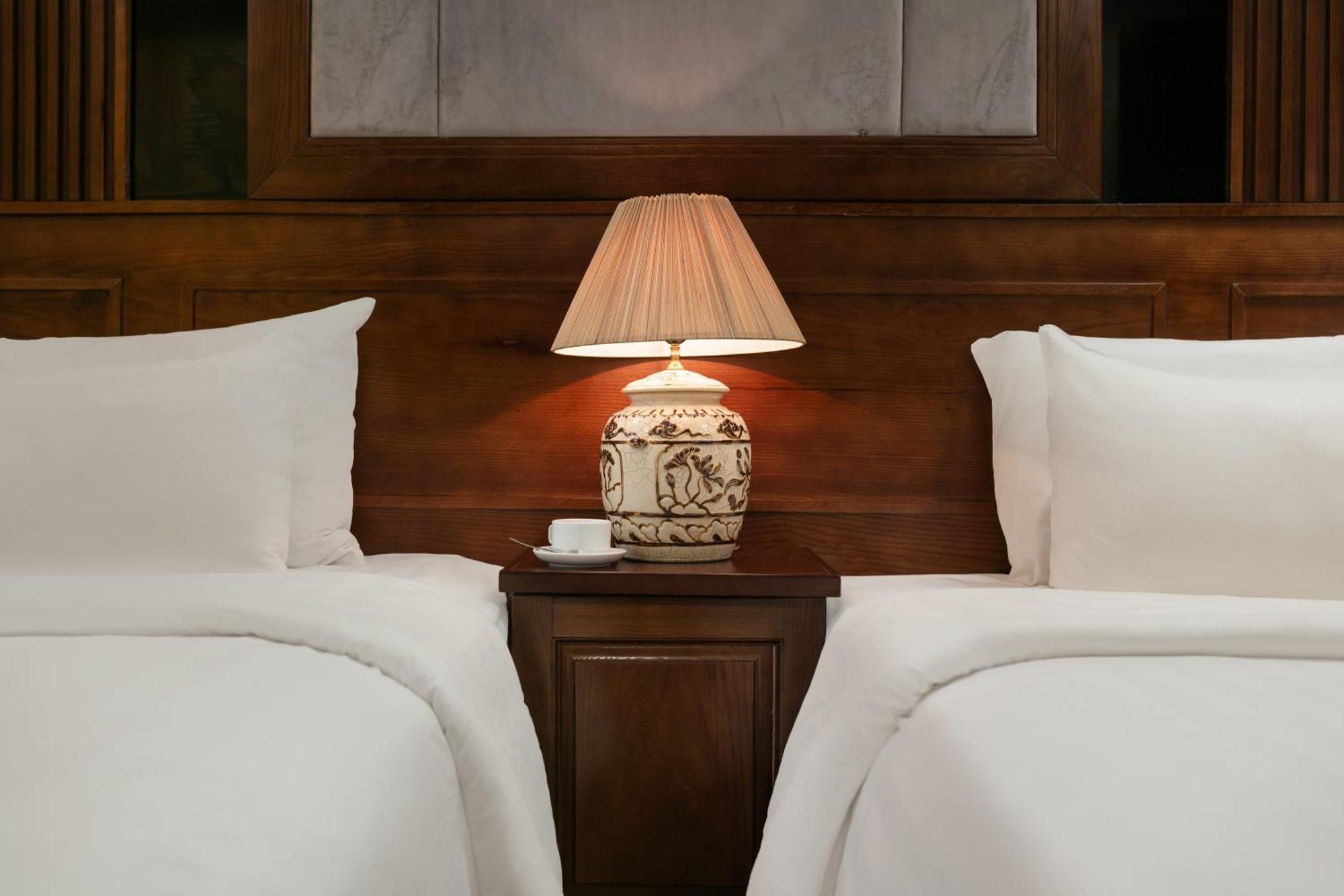 The West Hotel & Spa Hanoi Bagian luar foto