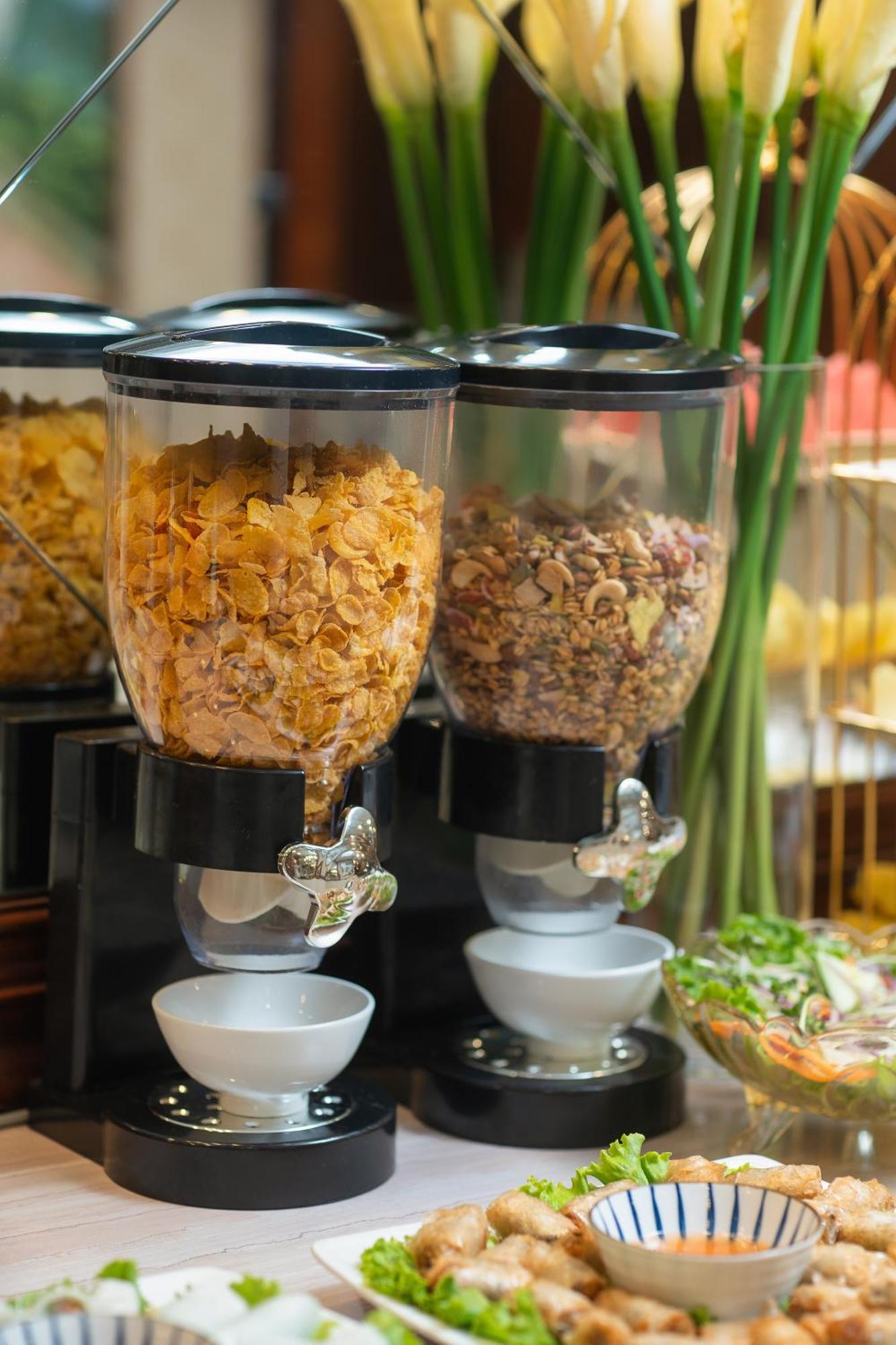The West Hotel & Spa Hanoi Bagian luar foto