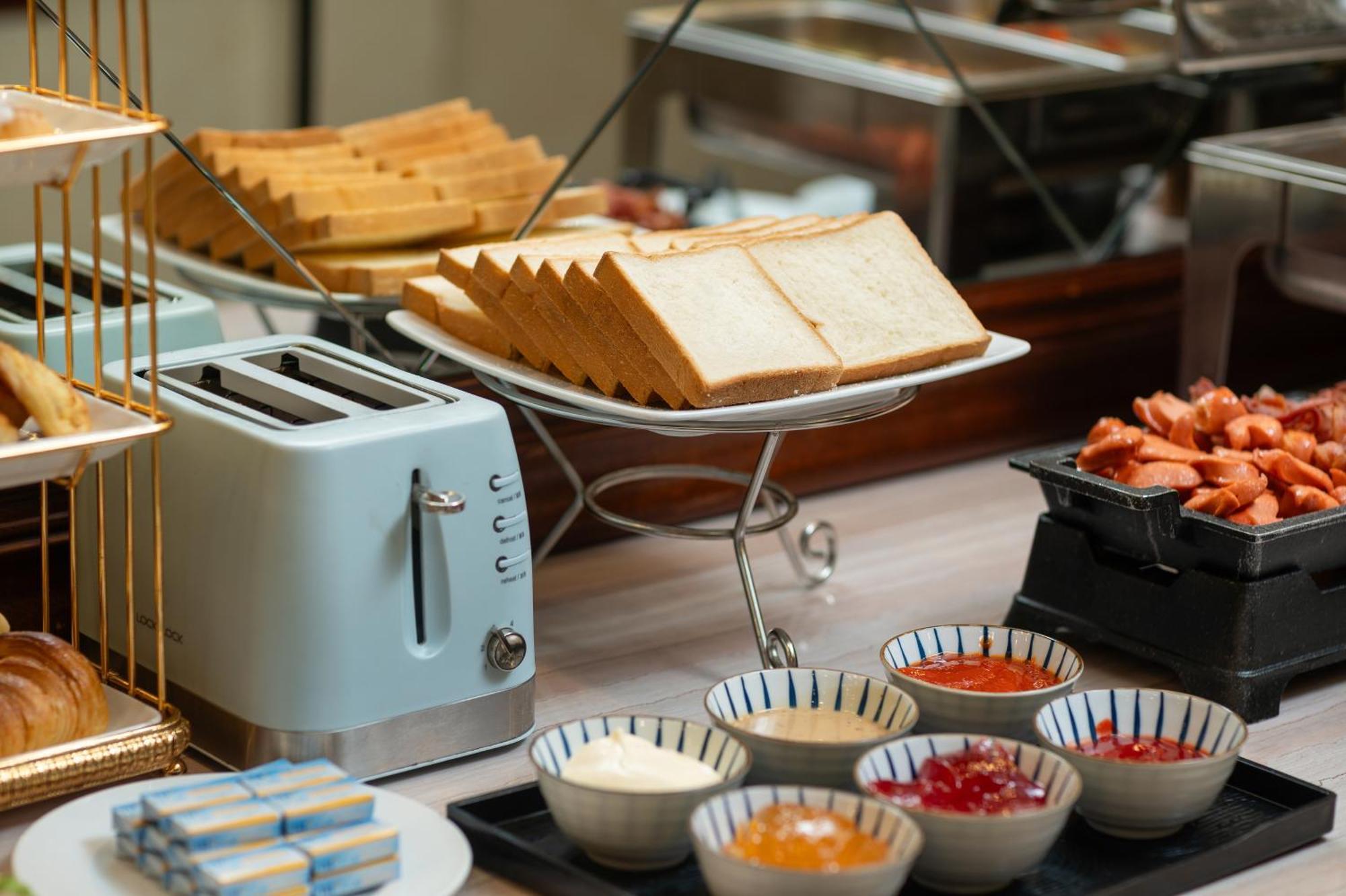 The West Hotel & Spa Hanoi Bagian luar foto